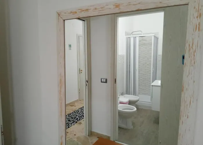 Large İki Kişilik Oda